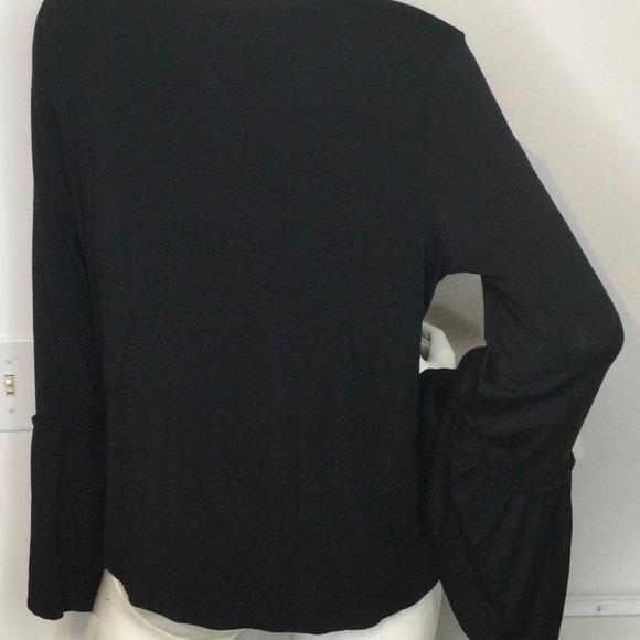 American Eagle Soft and Sexy Bell Sleeves Drape L - Picture 2 of 4